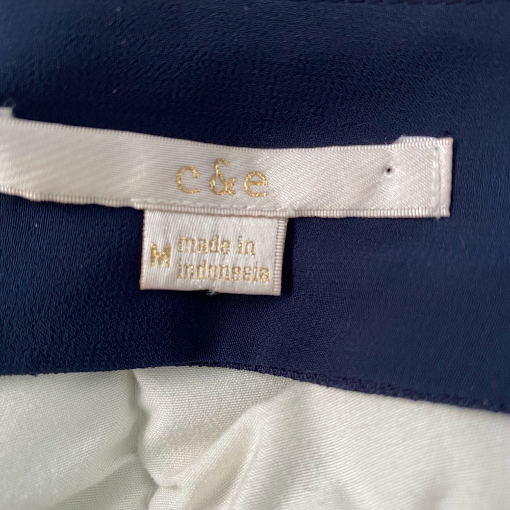 Blue c&e top - Picture 4 of 4
